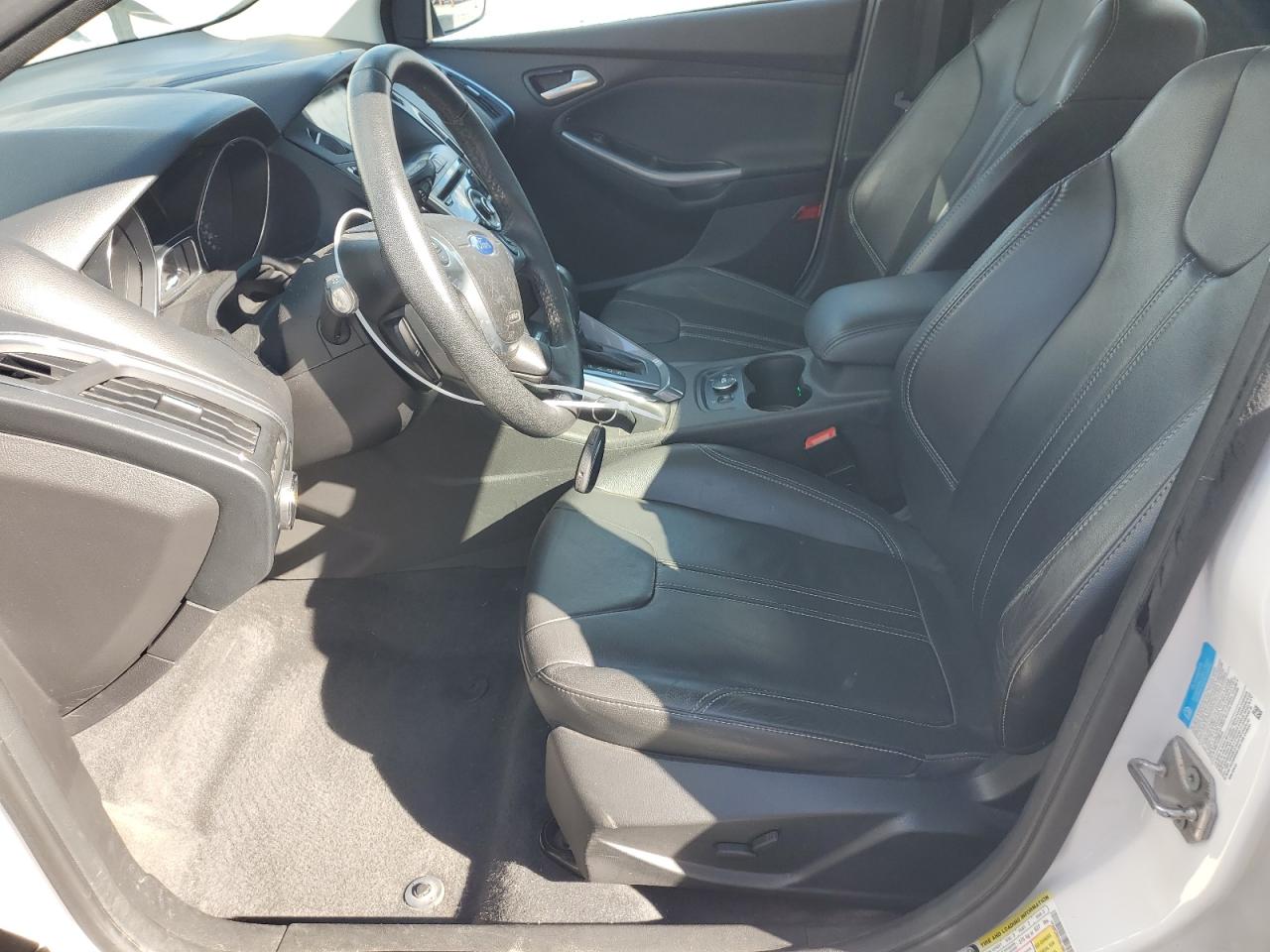 2012 Ford Focus Titanium VIN: 1FAHP3N23CL160795 Lot: 84771465