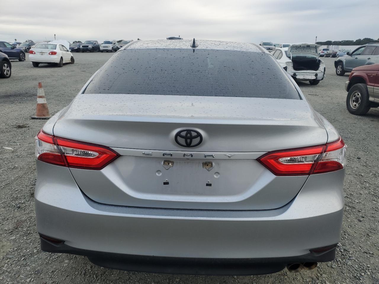 2019 Toyota Camry L VIN: 4T1B11HK3KU683109 Lot: 81903225