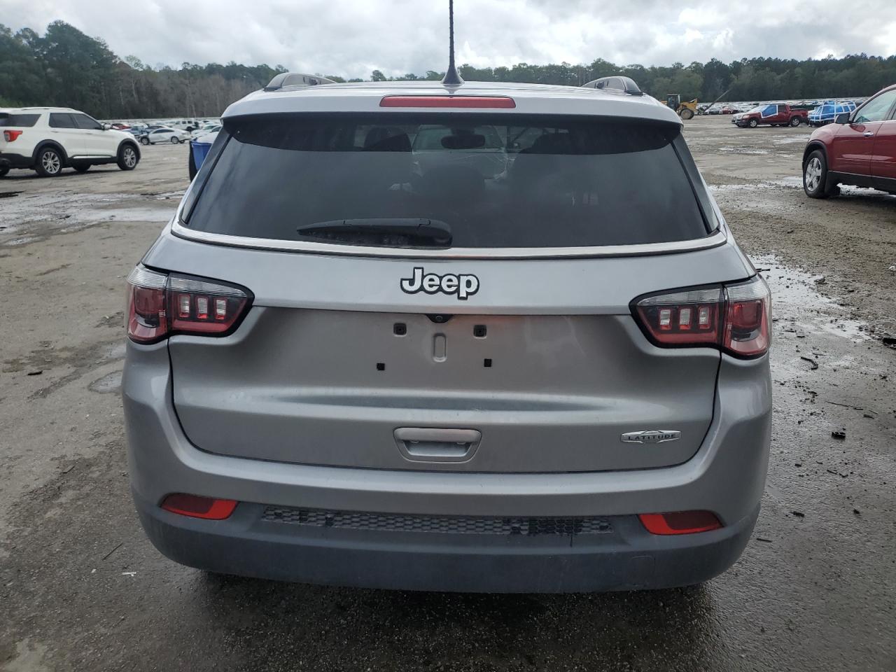 2019 Jeep Compass Latitude VIN: 3C4NJCBB8KT743899 Lot: 85475485