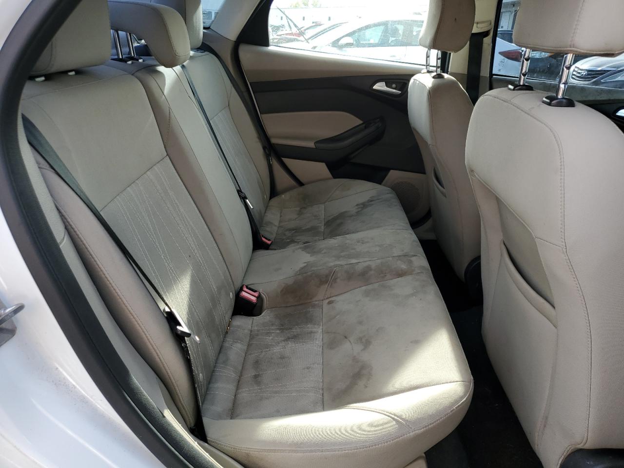 2015 Ford Focus Se VIN: 1FADP3F23FL351263 Lot: 87266595
