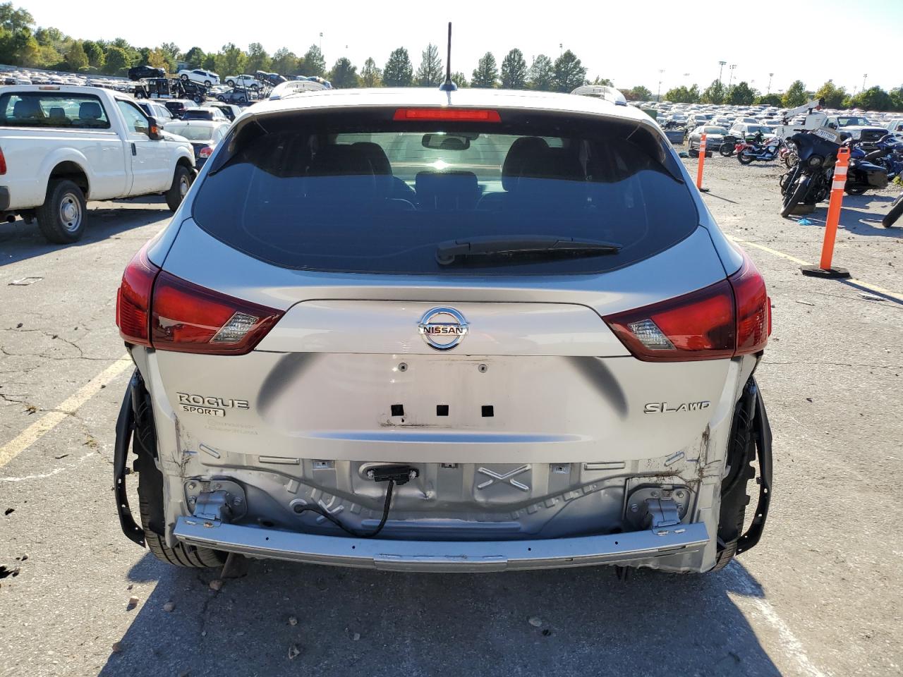 2019 Nissan Rogue Sport S VIN: JN1BJ1CR3KW330529 Lot: 85179755