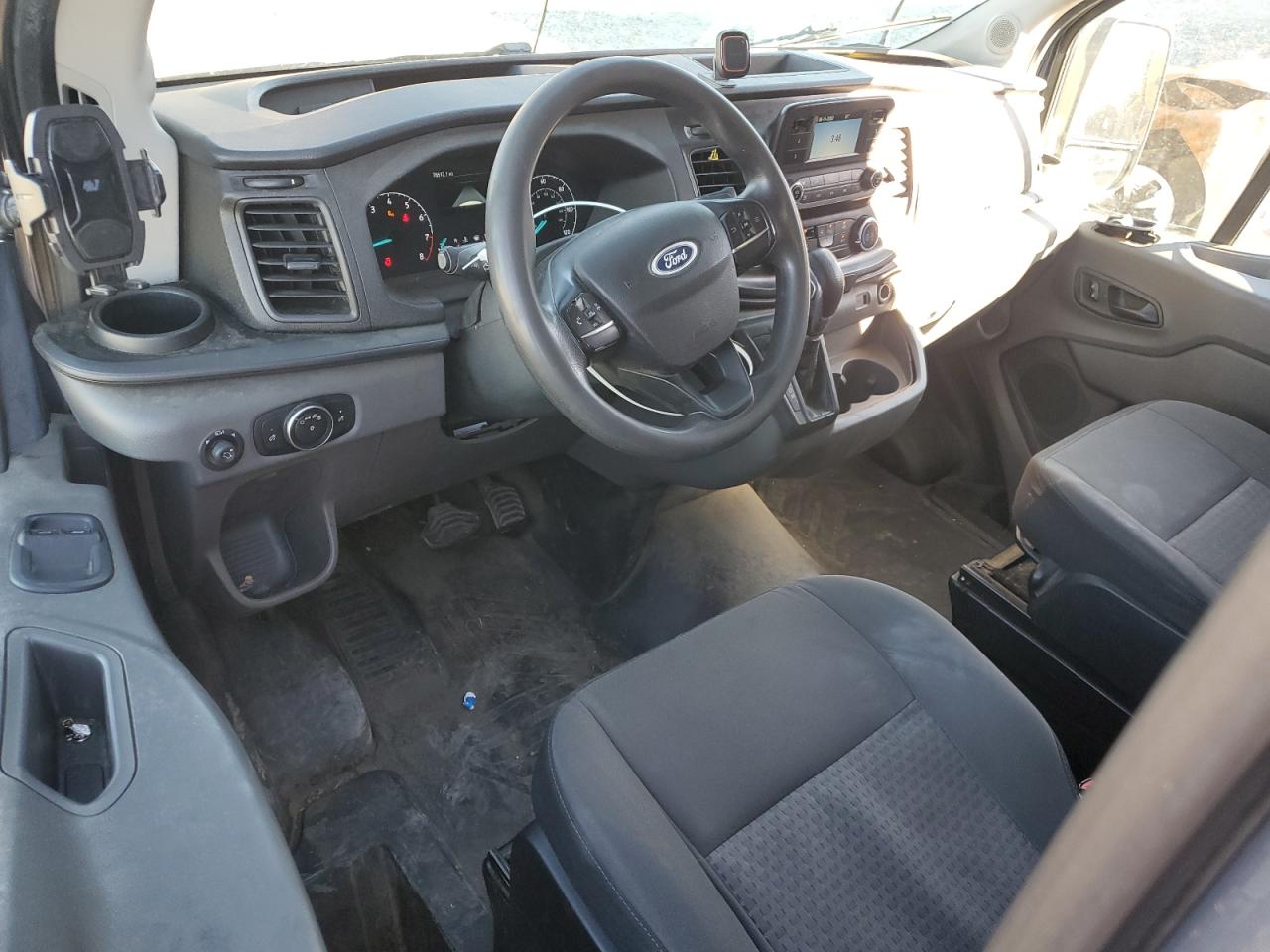 2020 Ford Transit 250 Delivery Van VIN: 1FTBR3X89LKA72142 Lot: 87447635