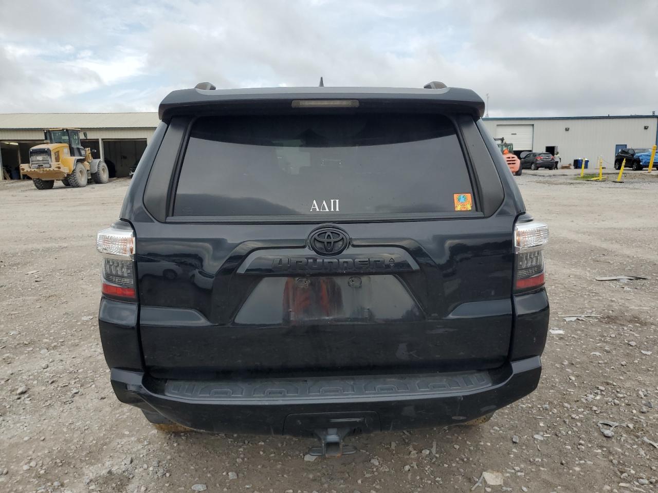 2020 Toyota 4Runner Sr5/Sr5 Premium VIN: JTEBU5JR1L5764403 Lot: 82339515
