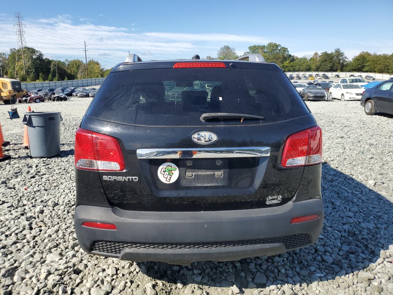 2011 Kia Sorento Base VIN: 5XYKTDA2XBG079309 Lot: 82304815
