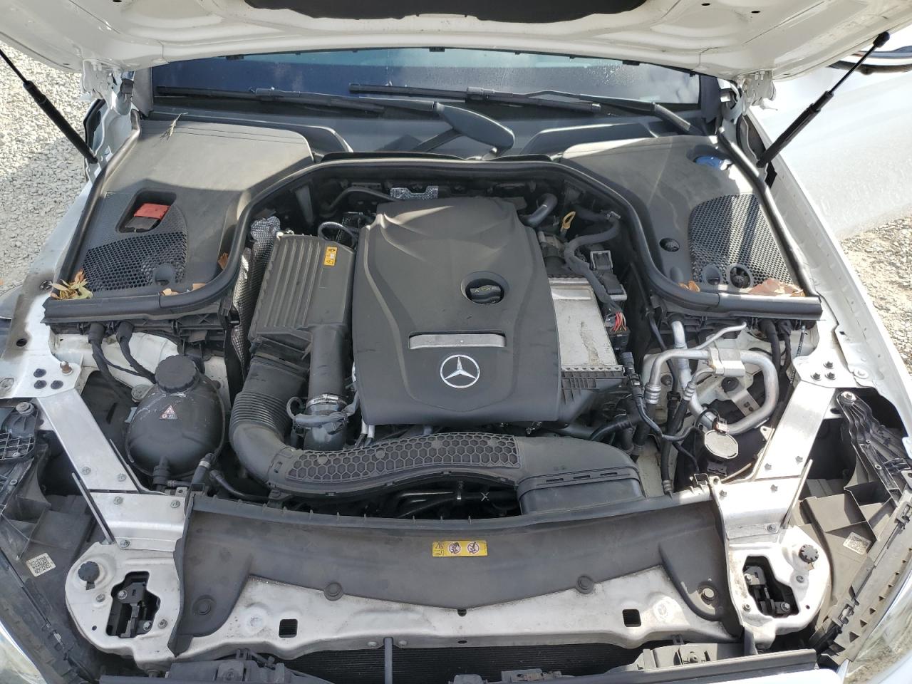 2018 Mercedes-Benz E 300 VIN: WDDZF4JB1JA303190 Lot: 82587915