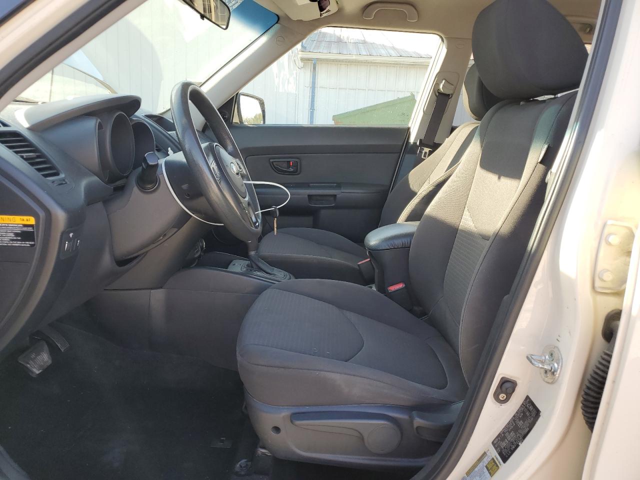 2013 Kia Soul VIN: KNDJT2A5XD7773184 Lot: 82007335