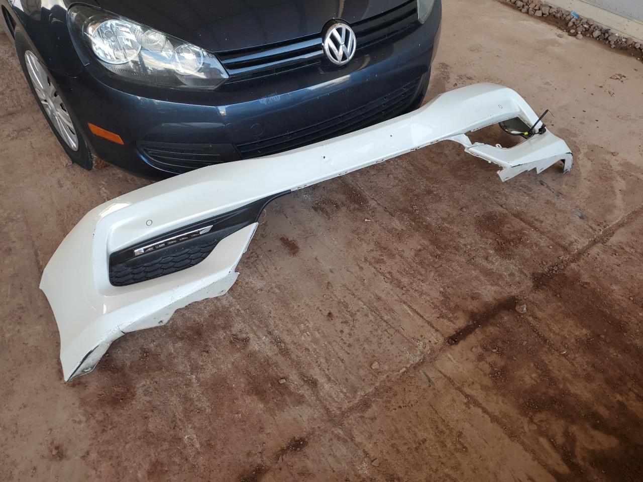 2017 Honda Accord Touring VIN: 1HGCR3F93HA021913 Lot: 85915445