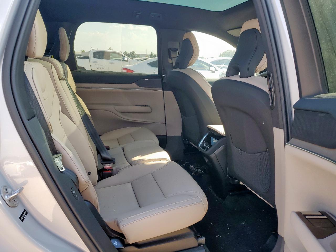 2025 Volvo Ex90 Plus VIN: 7JDE23VK7SG007668 Lot: 85165225