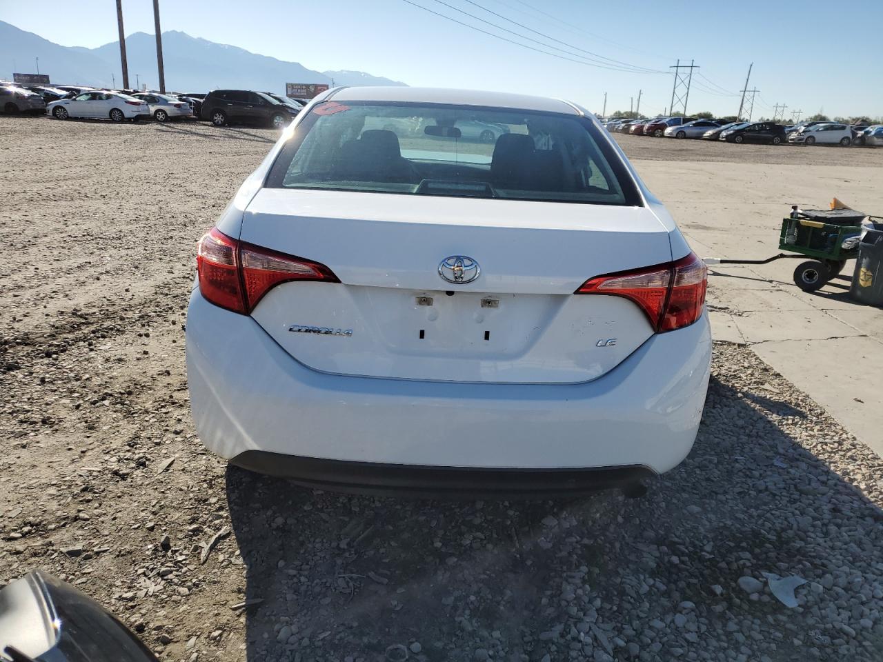 2019 Toyota Corolla L VIN: 5YFBURHE2KP885084 Lot: 85650975