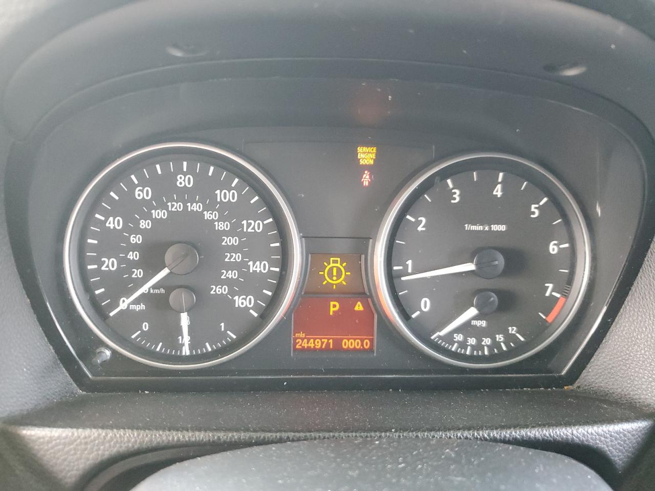 2006 BMW 330 I VIN: WBAVB33516PS14128 Lot: 82247535