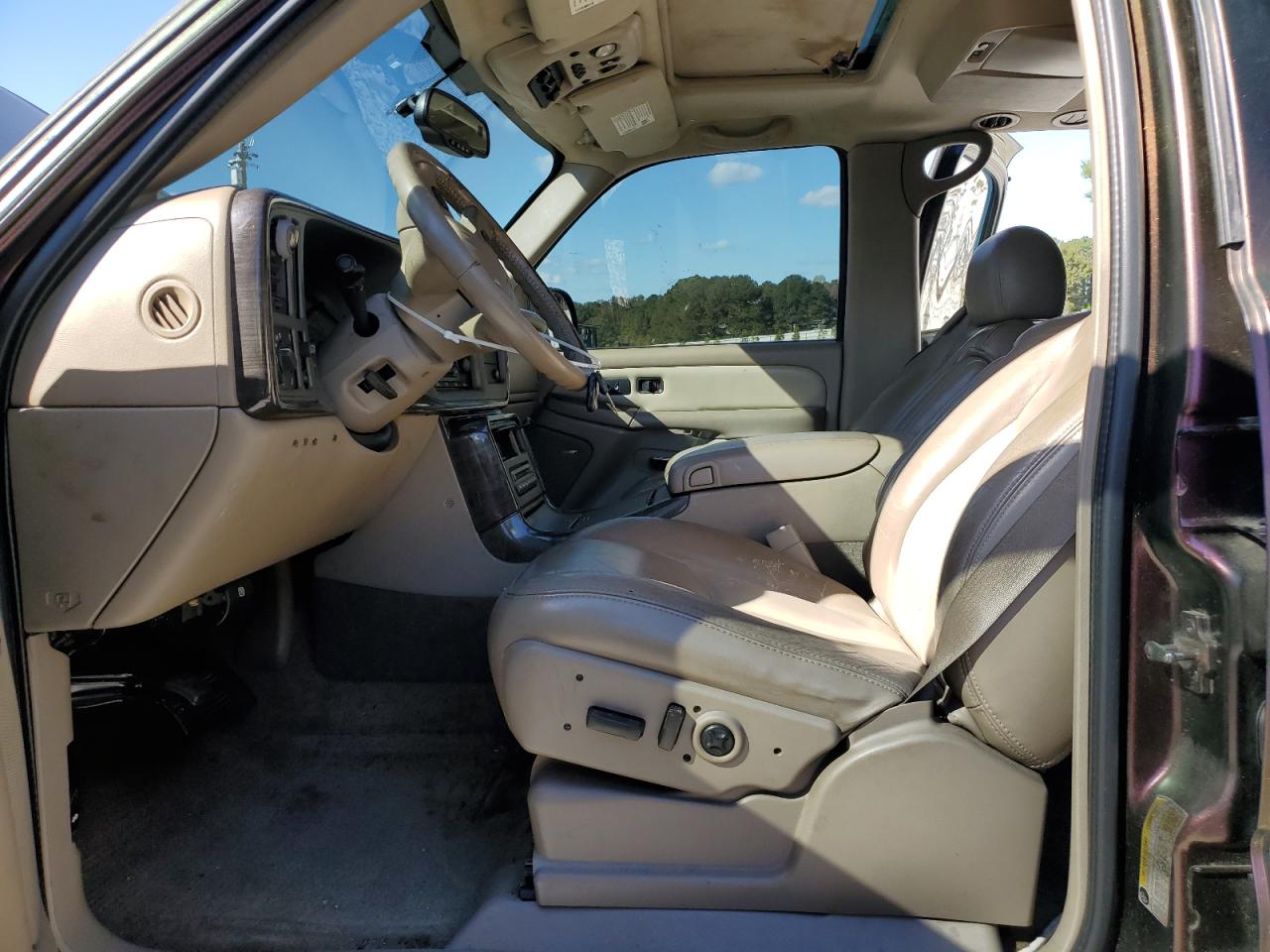 2006 GMC Yukon Denali VIN: 1GKEK63U36J133344 Lot: 90540205