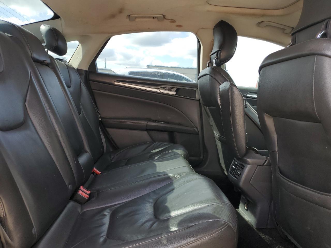 2013 Ford Fusion Titanium VIN: 3FA6P0K90DR196051 Lot: 85129425