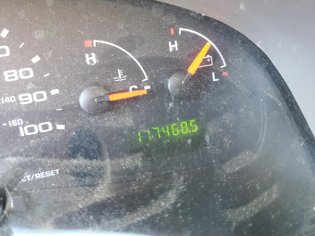 2004 Ford Econoline E250 Van VIN: 1FTNS24L74HB35967 Lot: 89522405