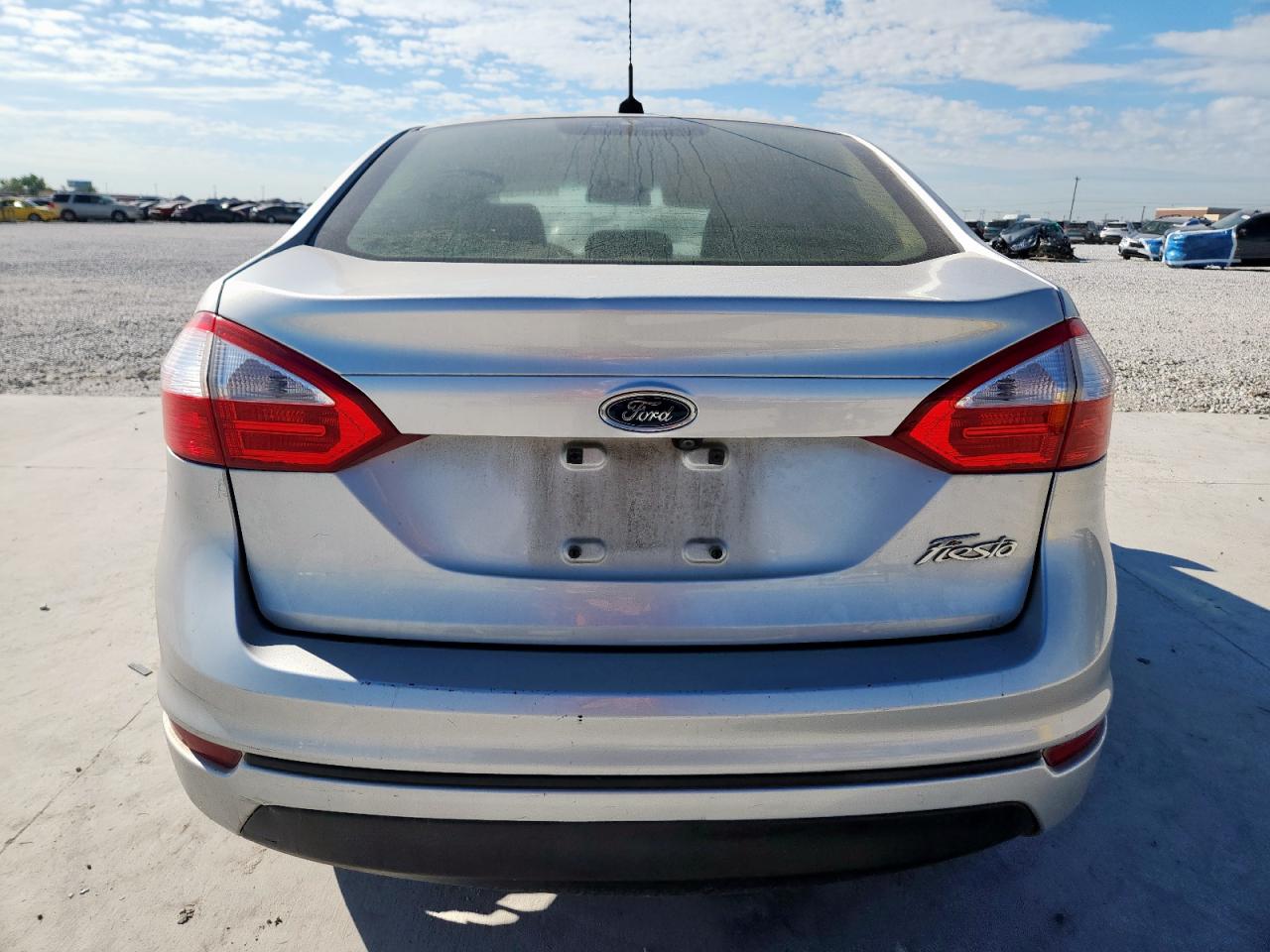 2019 Ford Fiesta S VIN: 3FADP4AJ0KM119748 Lot: 85199465