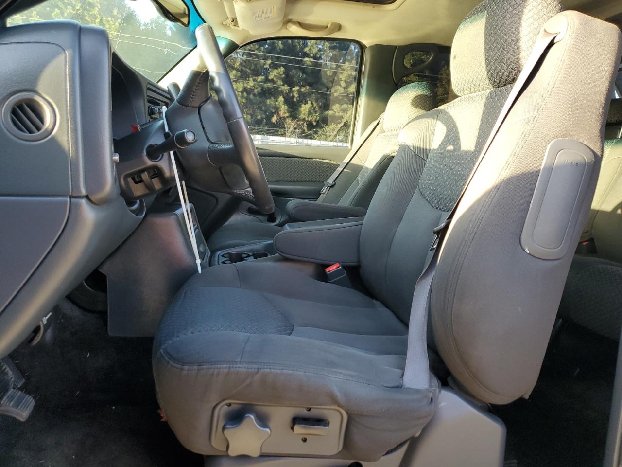 2002 Chevrolet Avalanche C1500 VIN: 3GNEC13T82G257809 Lot: 82186465