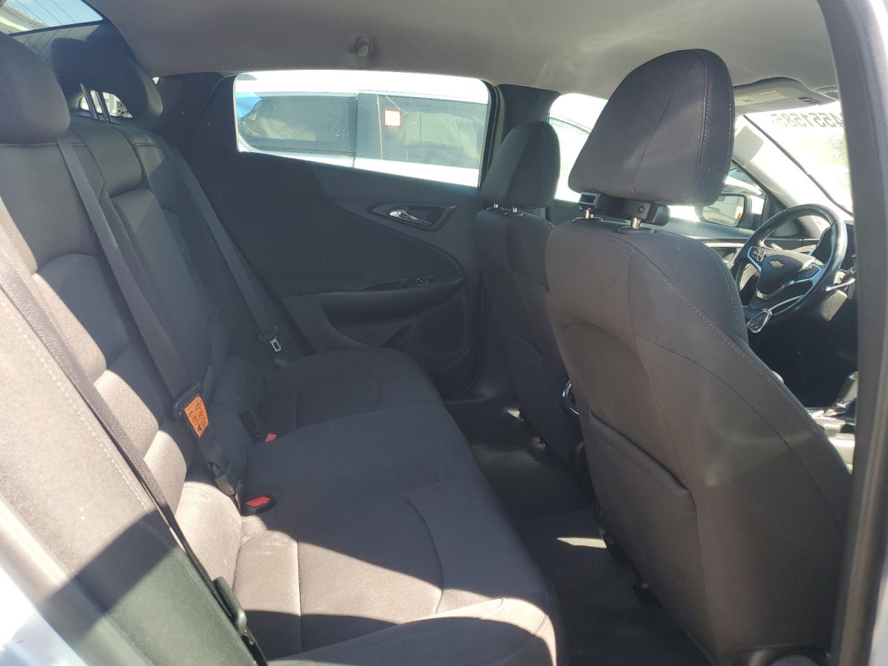 2018 Chevrolet Malibu Lt VIN: 1G1ZD5ST2JF239637 Lot: 84551585