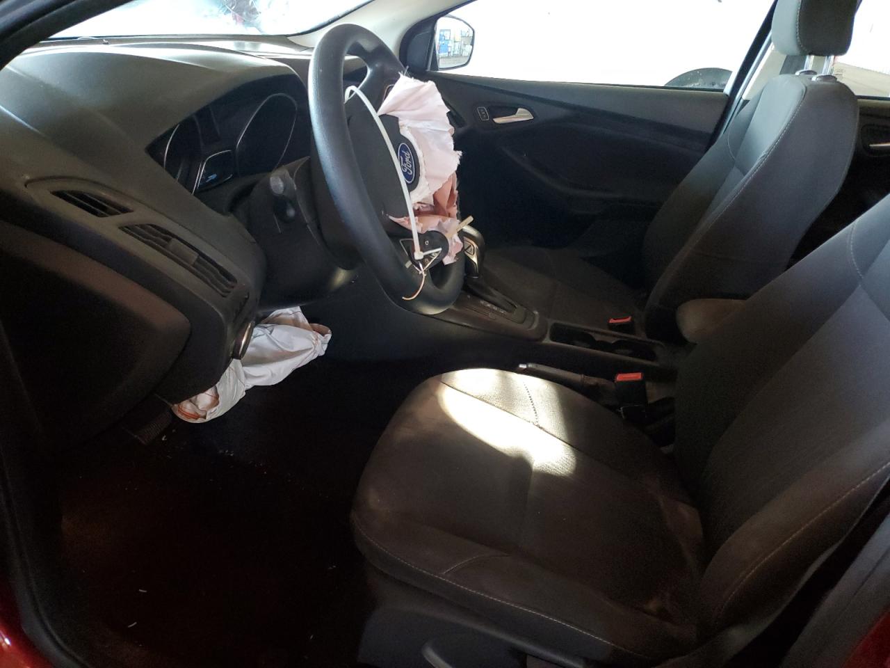 2016 Ford Focus Se VIN: 1FADP3F25GL372729 Lot: 82215115