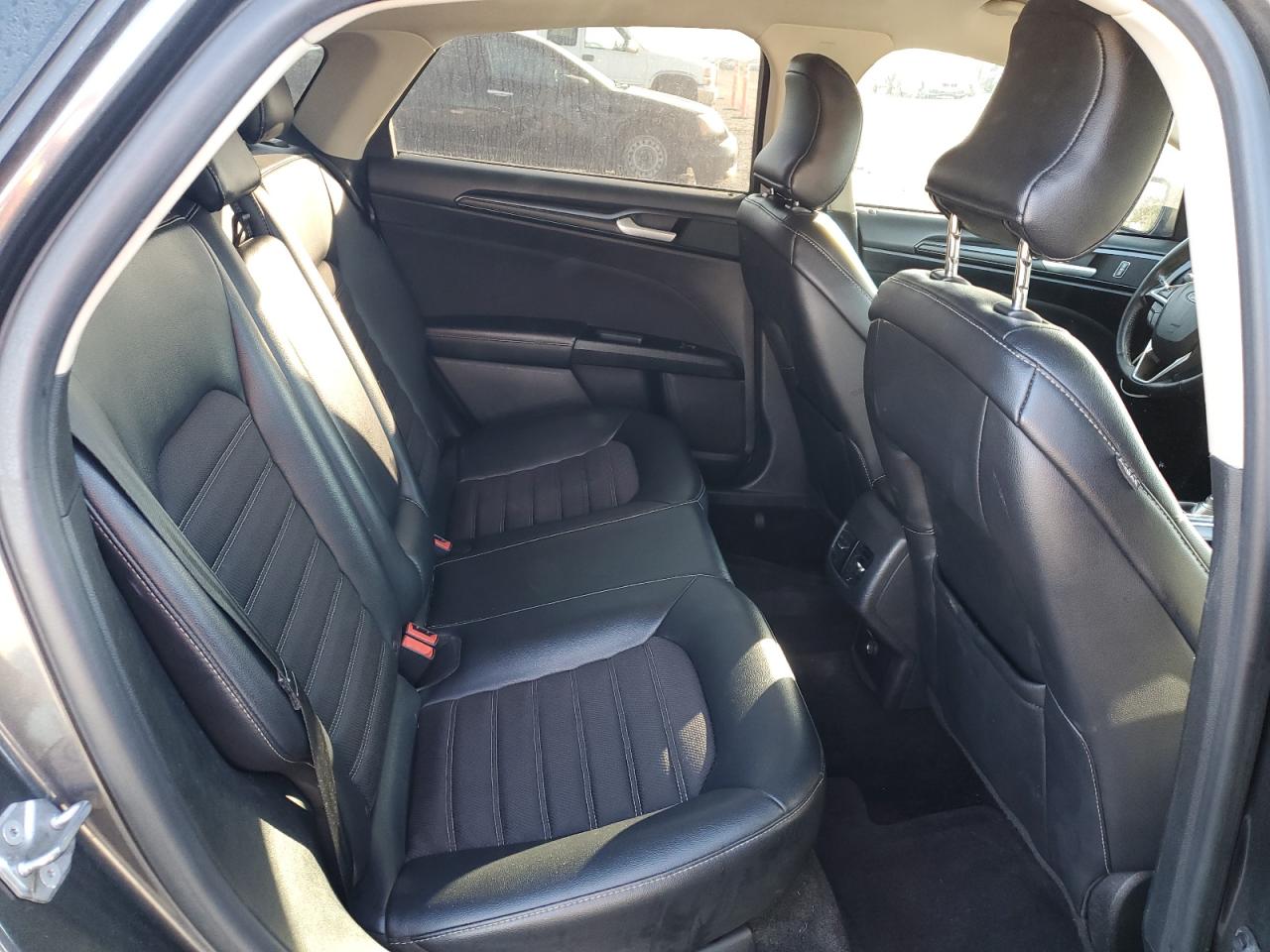 2018 Ford Fusion Se Hybrid VIN: 3FA6P0LU7JR207206 Lot: 90928735