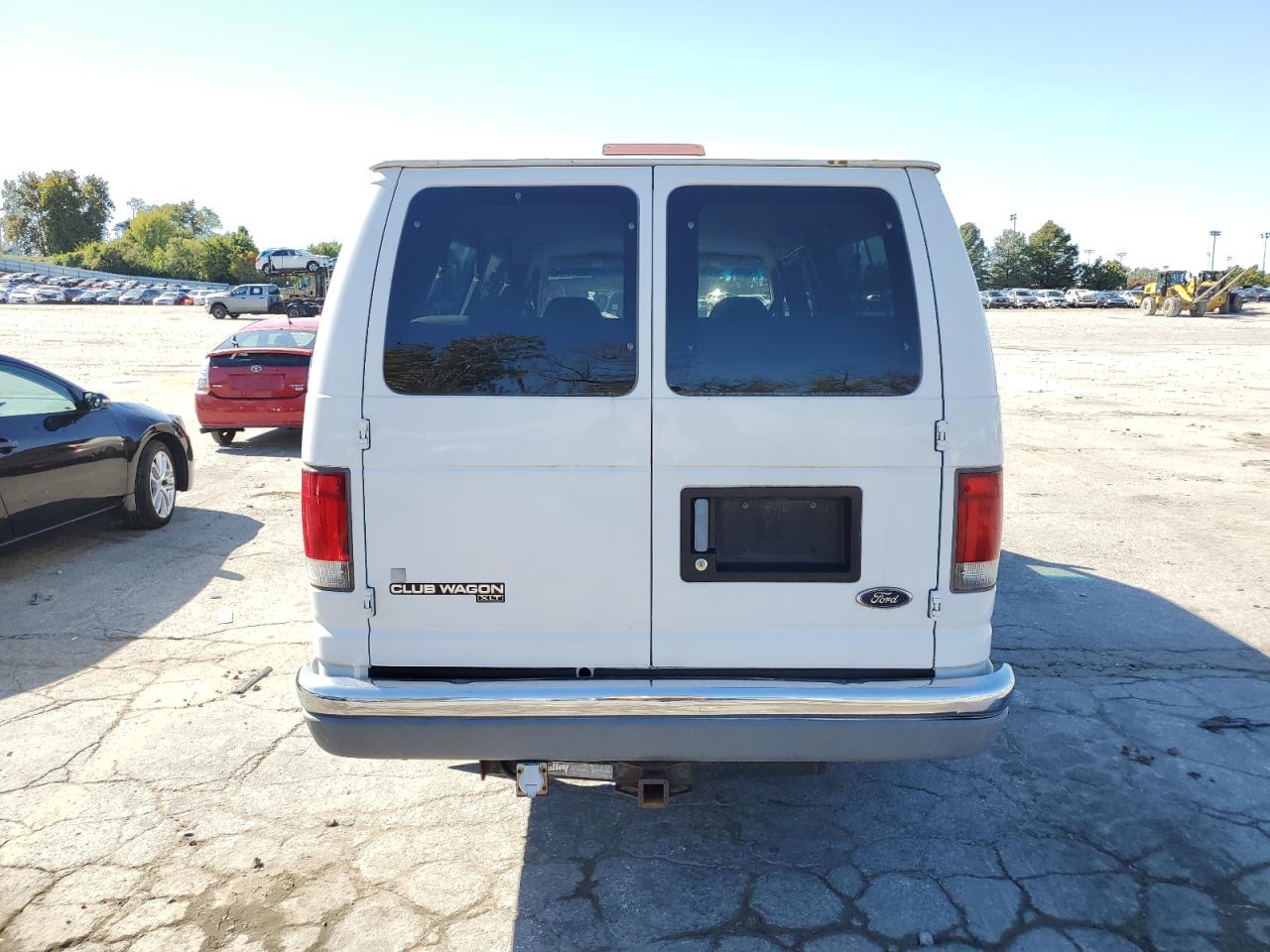 1998 Ford Econoline E350 Super Duty VIN: 1FBSS31L4WHB53007 Lot: 86341175