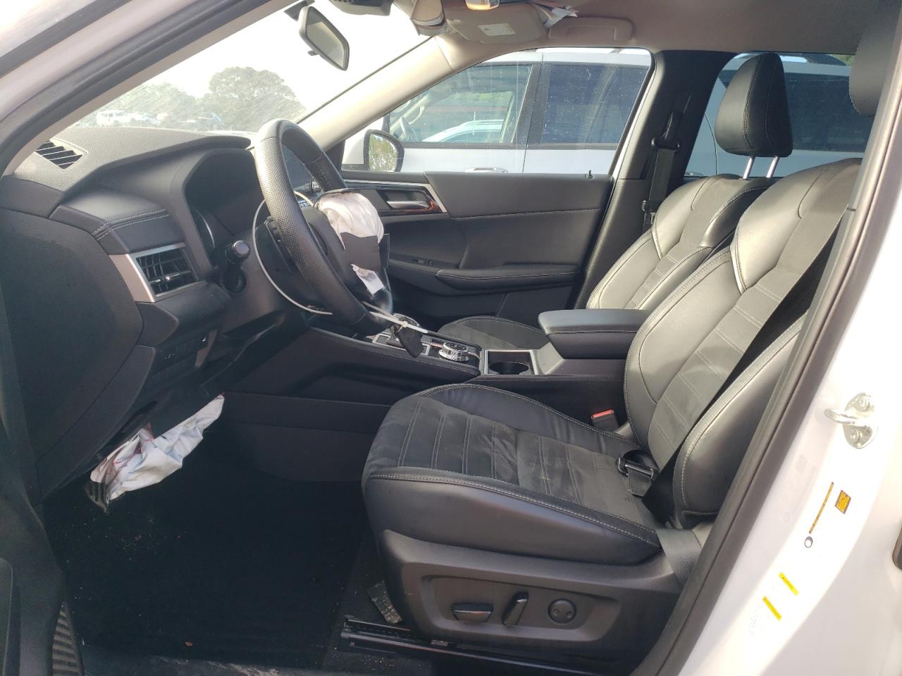 2023 Mitsubishi Outlander Se VIN: JA4J4UA89PZ011115 Lot: 86729665