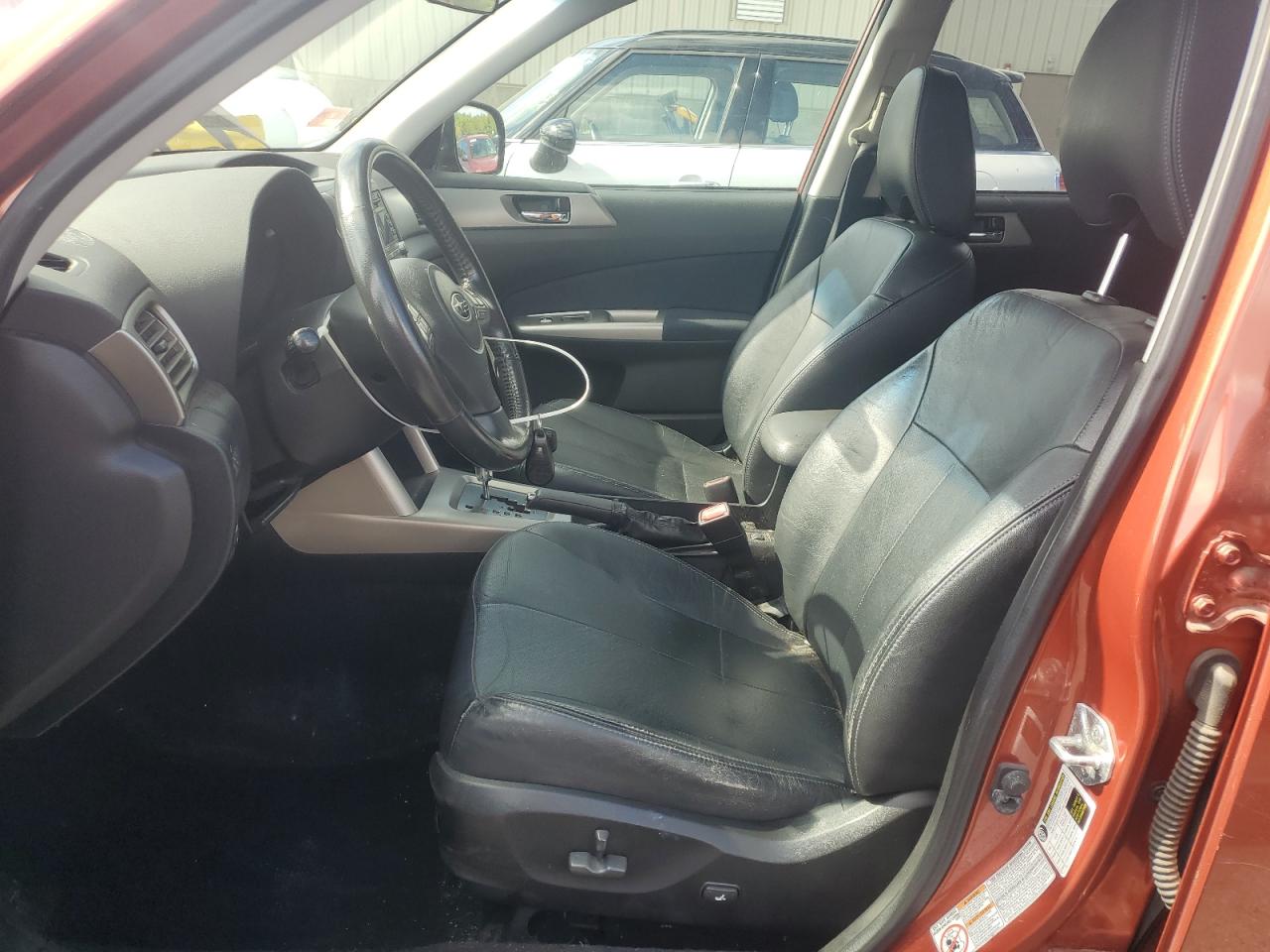 2010 Subaru Forester 2.5X Limited VIN: JF2SH6DC3AH704187 Lot: 85780535