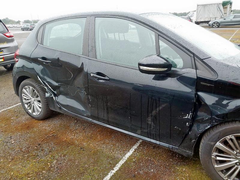 2019 PEUGEOT 208 SIGNATURE S/S 