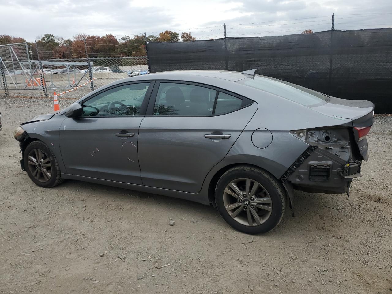 2018 Hyundai Elantra Sel VIN: 5NPD84LF0JH375778 Lot: 90458665