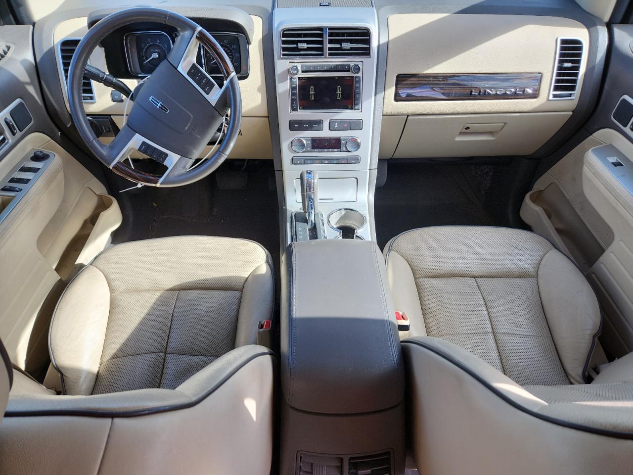 2010 Lincoln Mkx VIN: 2LMDJ8JC1ABJ25028 Lot: 85894305