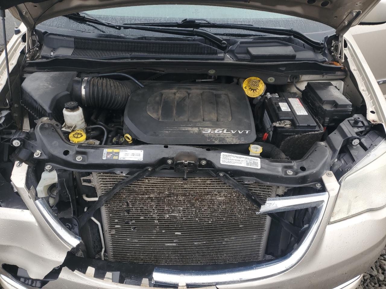 2014 Chrysler Town & Country Touring VIN: 2C4RC1BG4ER269100 Lot: 90879455