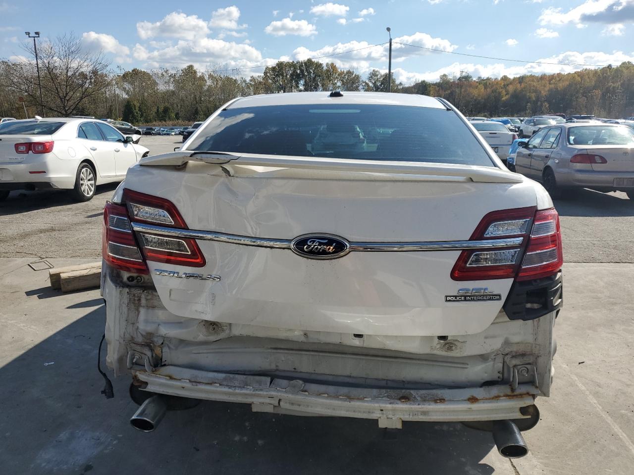 2013 Ford Taurus Sel VIN: 1FAHP2E87DG155592 Lot: 85412025