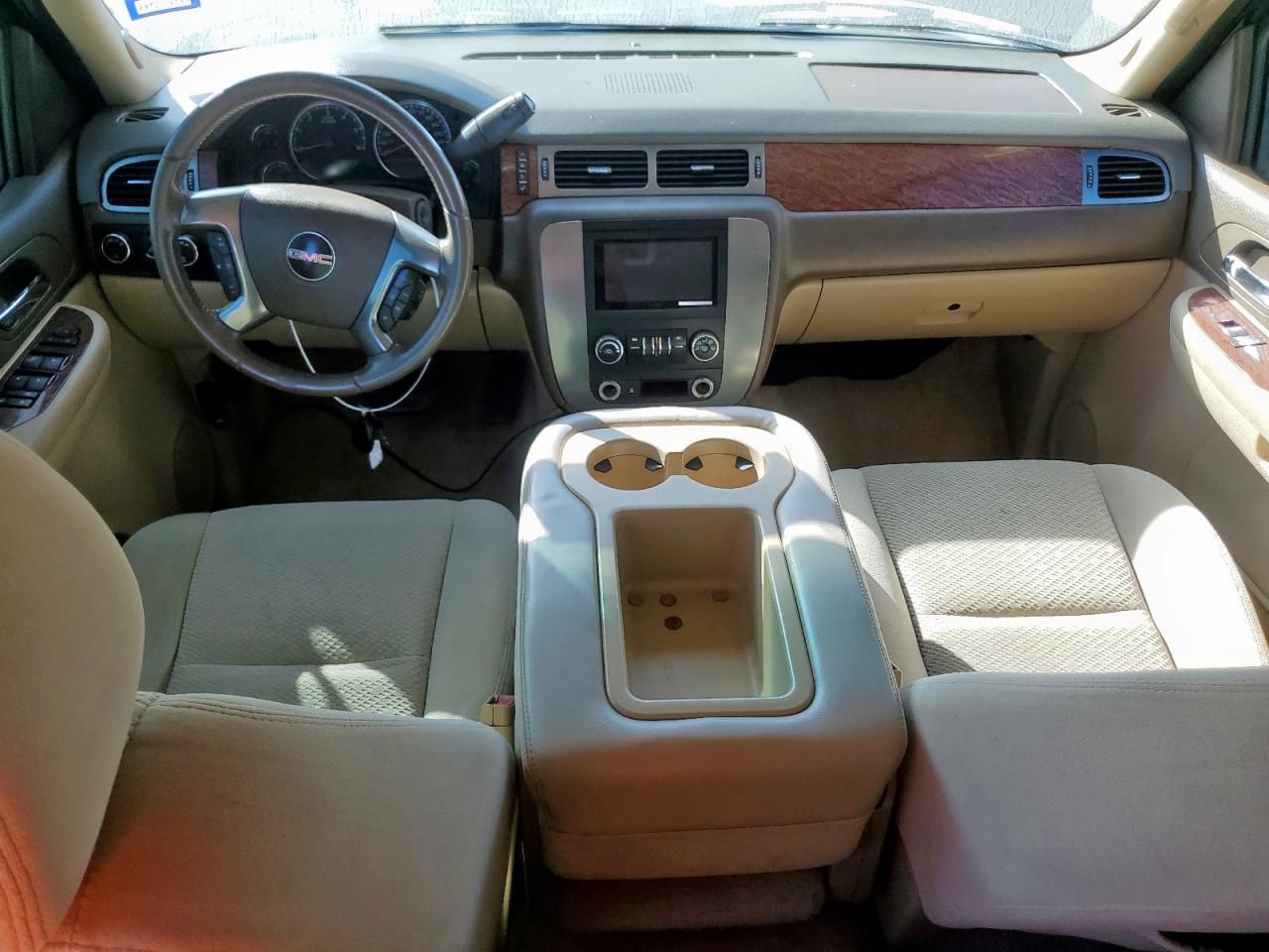 2007 GMC Yukon VIN: 1GKFK13037J106828 Lot: 85373035