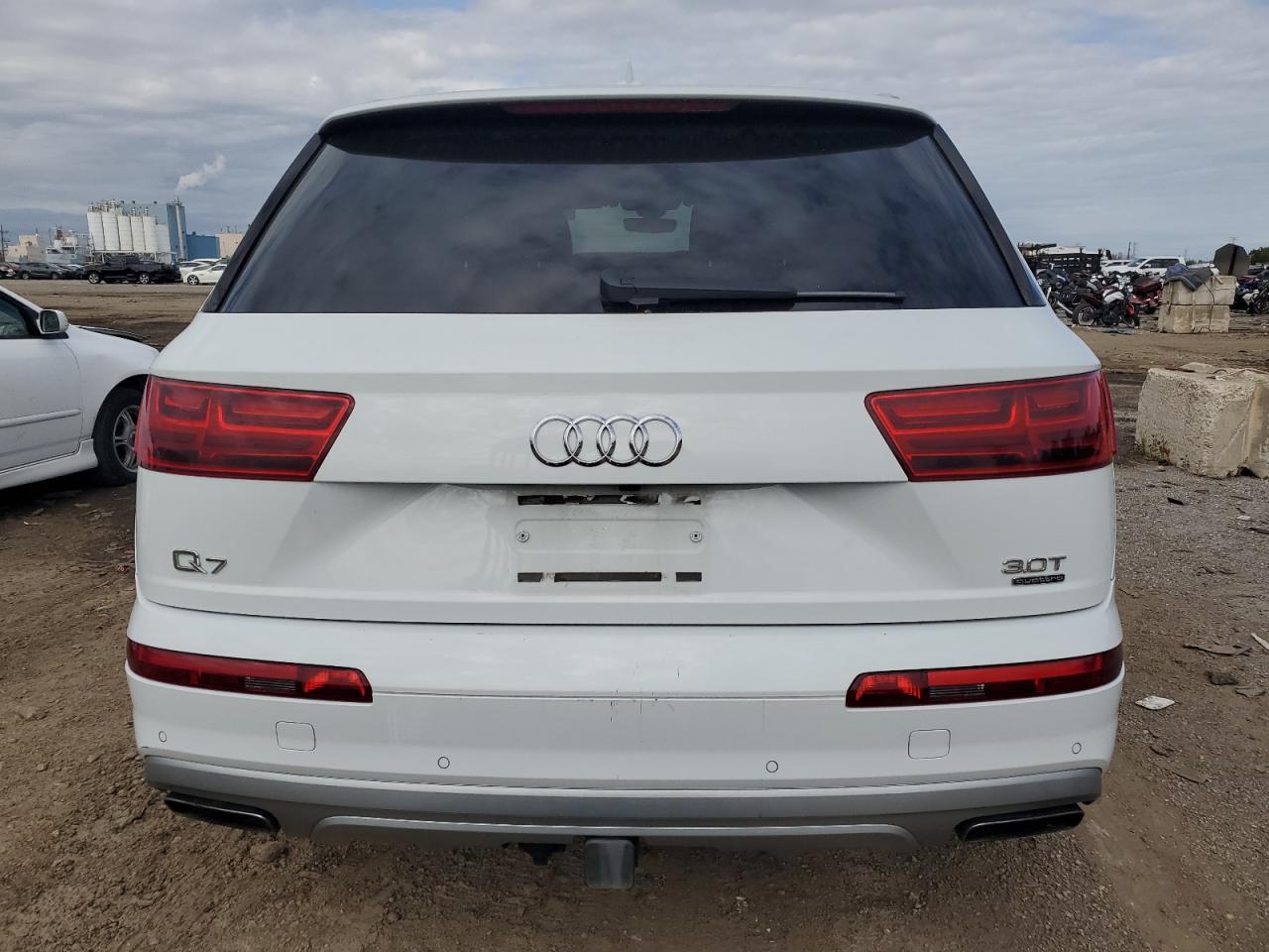 2017 Audi Q7 Premium Plus VIN: WA1LAAF75HD041582 Lot: 86076385