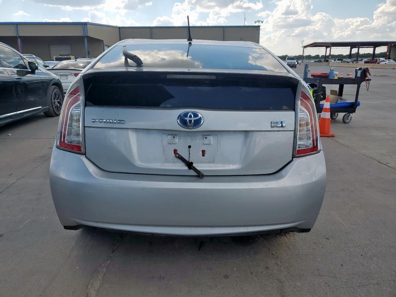 2014 Toyota Prius VIN: JTDKN3DU6E1738749 Lot: 85154255