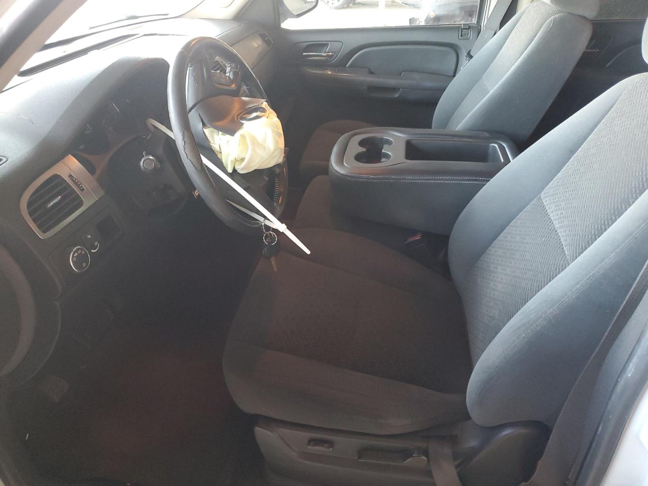 2007 Chevrolet Tahoe C1500 VIN: 1GNFC13007J380164 Lot: 84642765