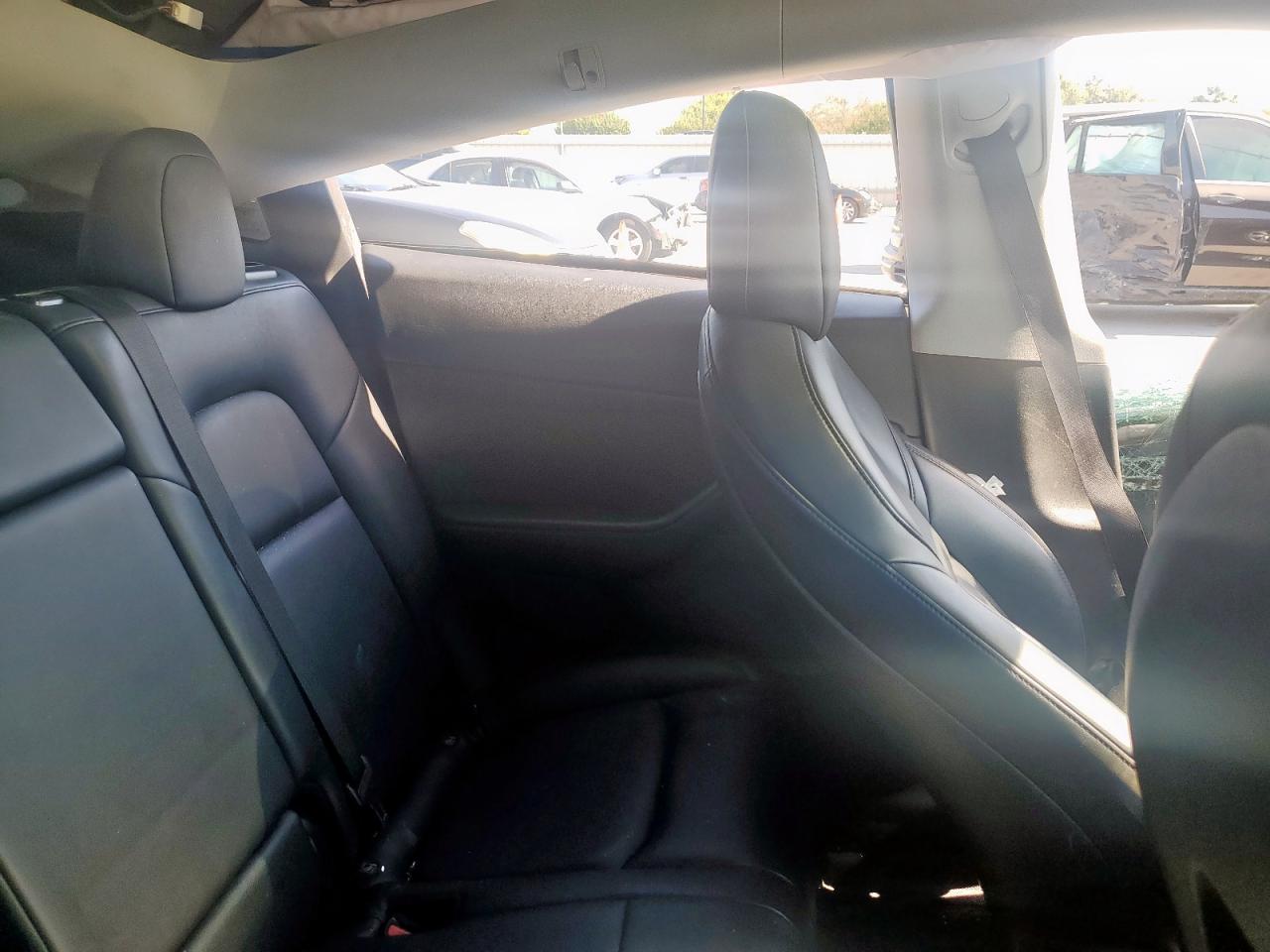 2021 Tesla Model Y VIN: 5YJYGDEE4MF285013 Lot: 85580275