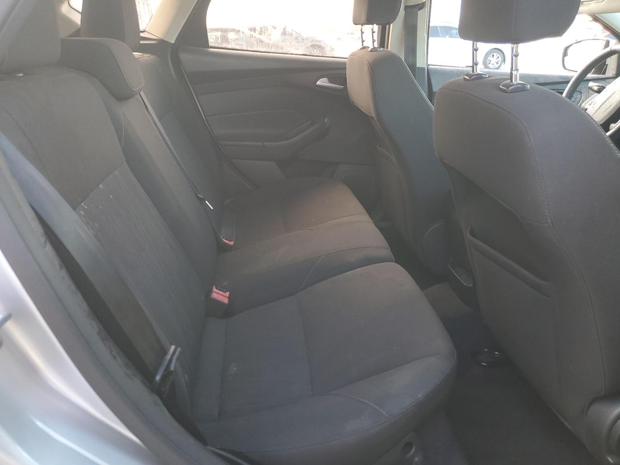 2016 Ford Focus Se VIN: 1FADP3K20GL292714 Lot: 89468965