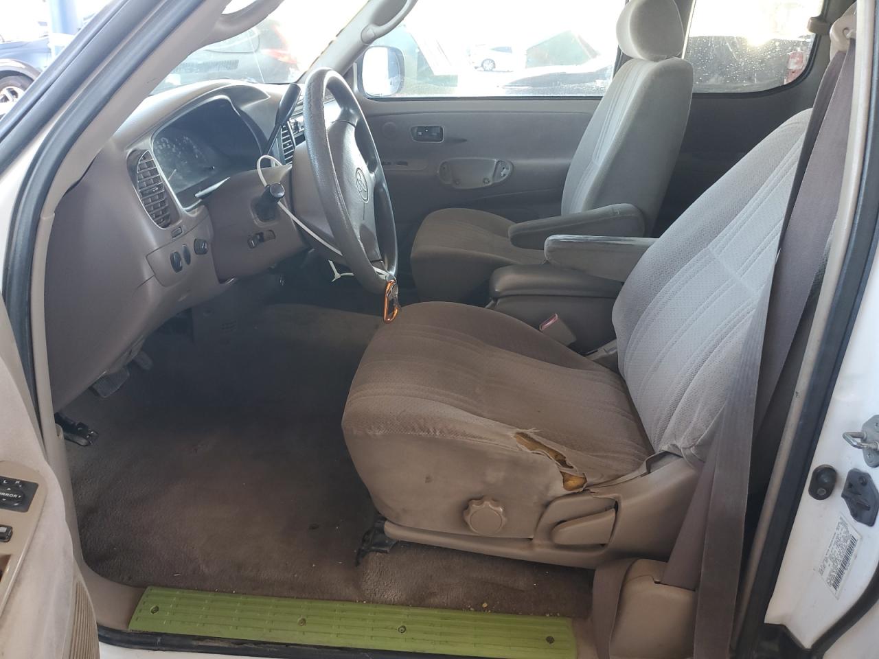 2000 Toyota Tundra Access Cab VIN: 5TBRT3416YS109941 Lot: 81603755