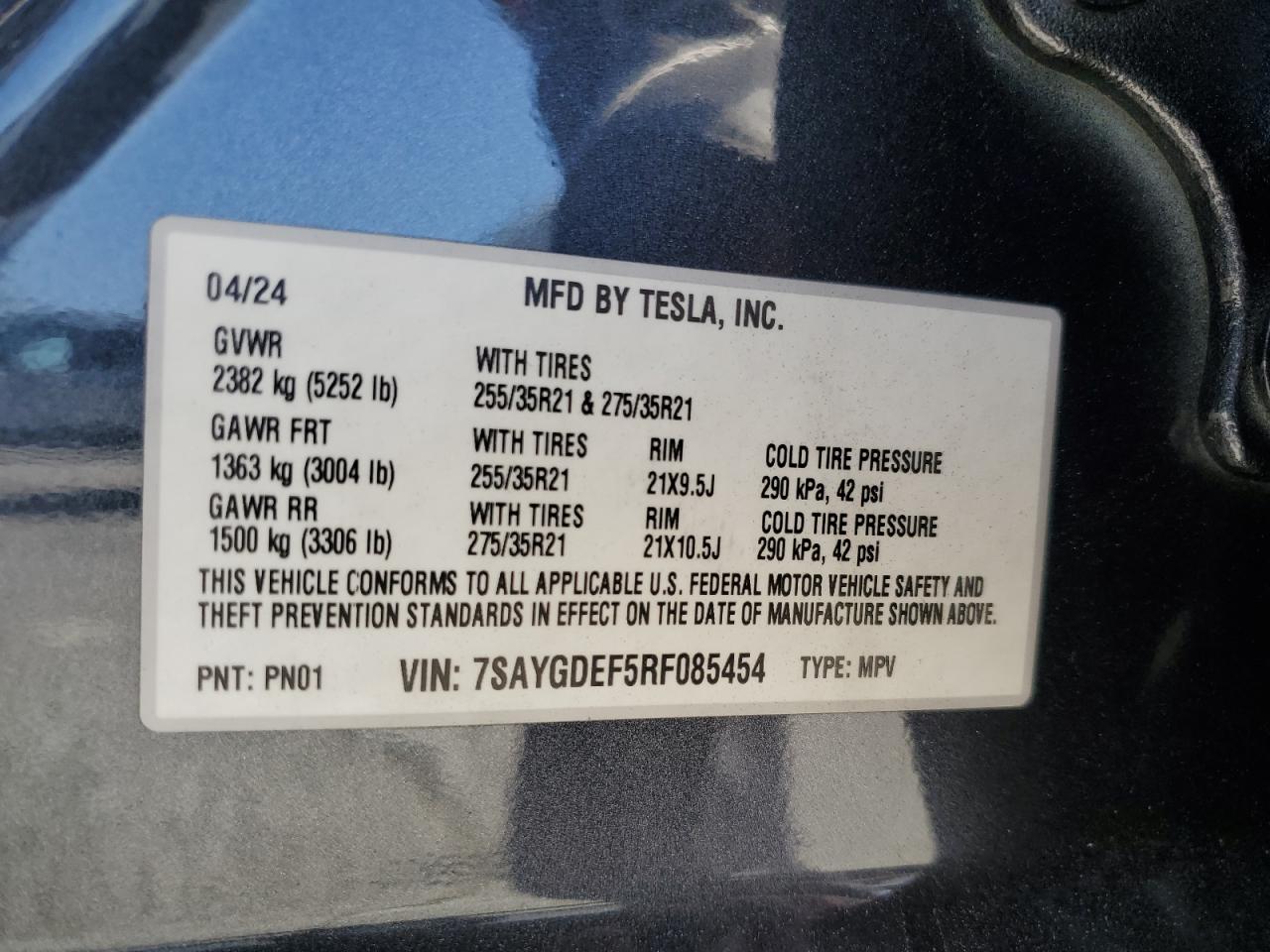 2024 Tesla Model Y VIN: 7SAYGDEF5RF085454 Lot: 85517335