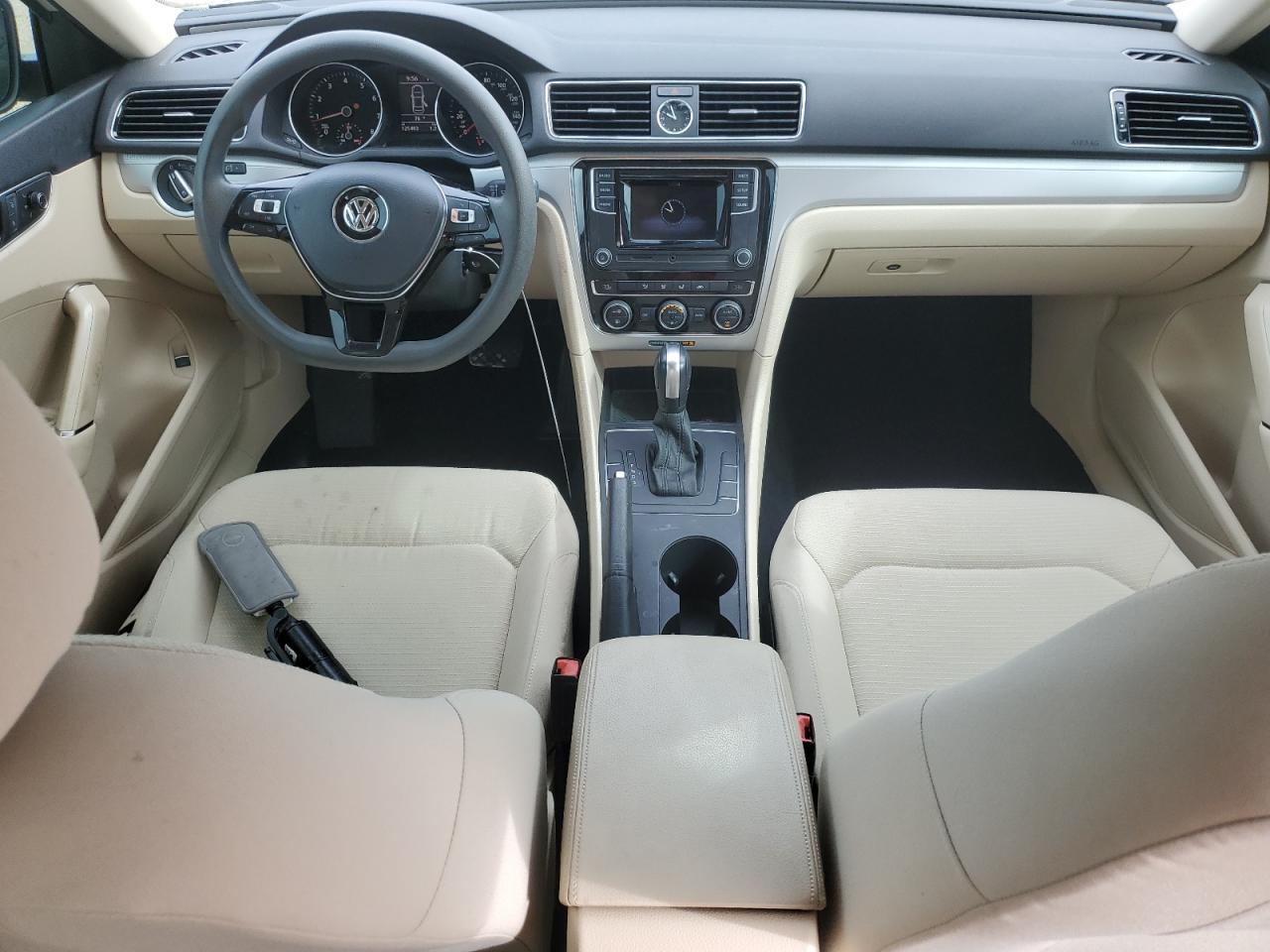 2017 Volkswagen Passat S VIN: 1VWAT7A36HC042726 Lot: 82359415