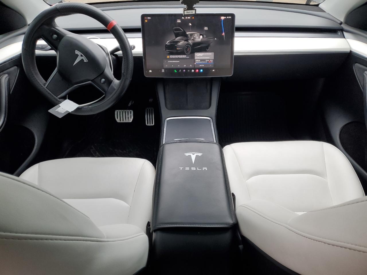 2023 Tesla Model Y VIN: 7SAYGDEF1PF757023 Lot: 90317365