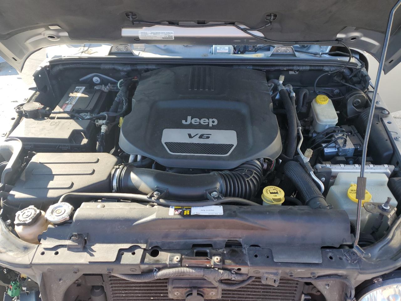 2016 Jeep Wrangler Unlimited Sahara VIN: 1C4HJWEG2GL178624 Lot: 86278805
