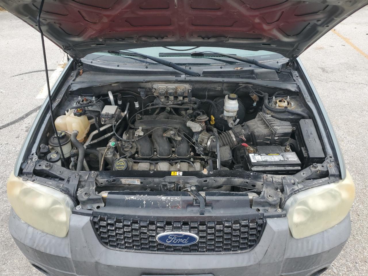 2005 Ford Escape Xlt VIN: 1FMYU93145KE16592 Lot: 85693855