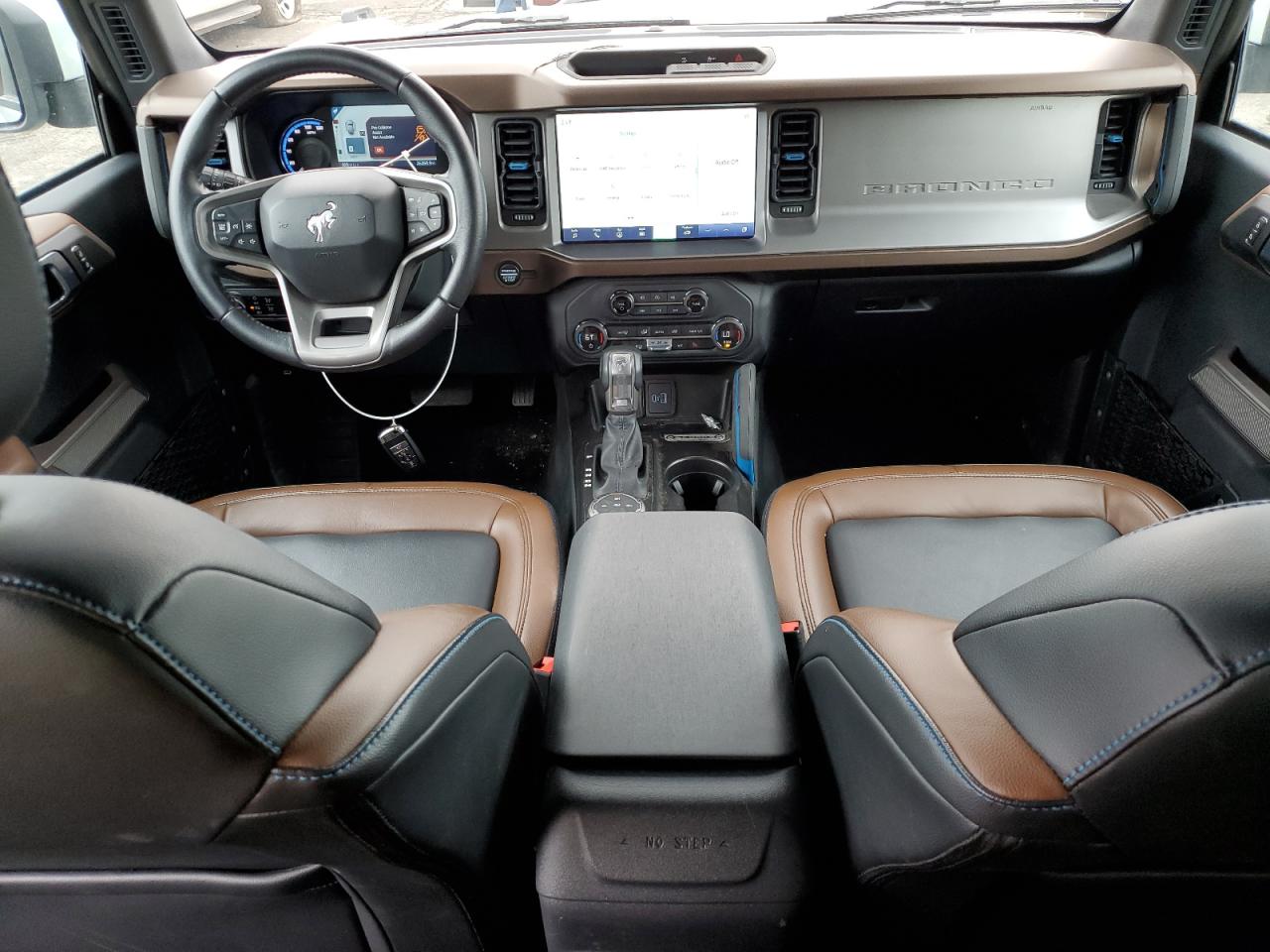 2023 Ford Bronco Base VIN: 1FMEE5BP4PLB76035 Lot: 86230515