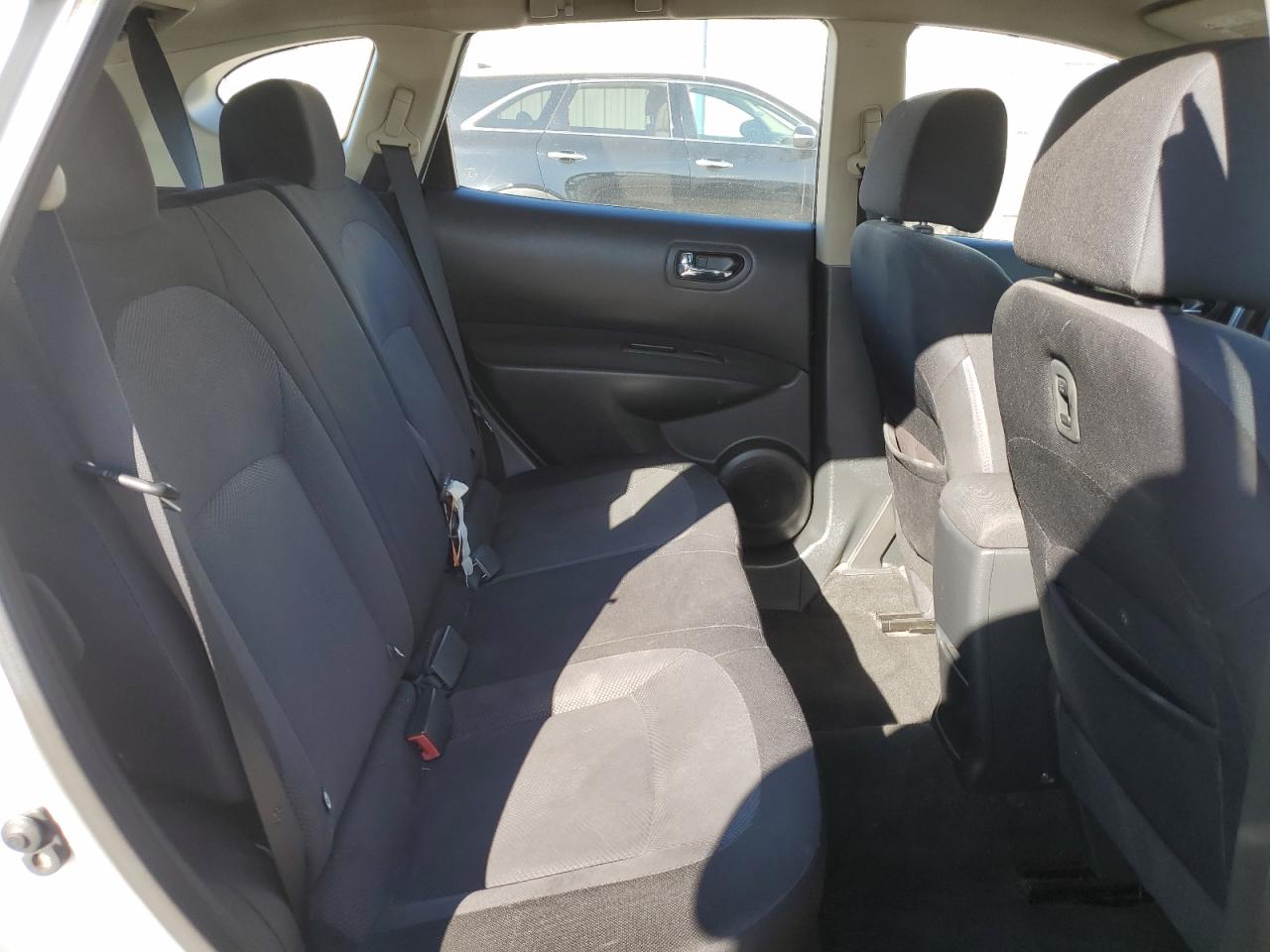 2011 Nissan Rogue S VIN: JN8AS5MT4BW574802 Lot: 84292845