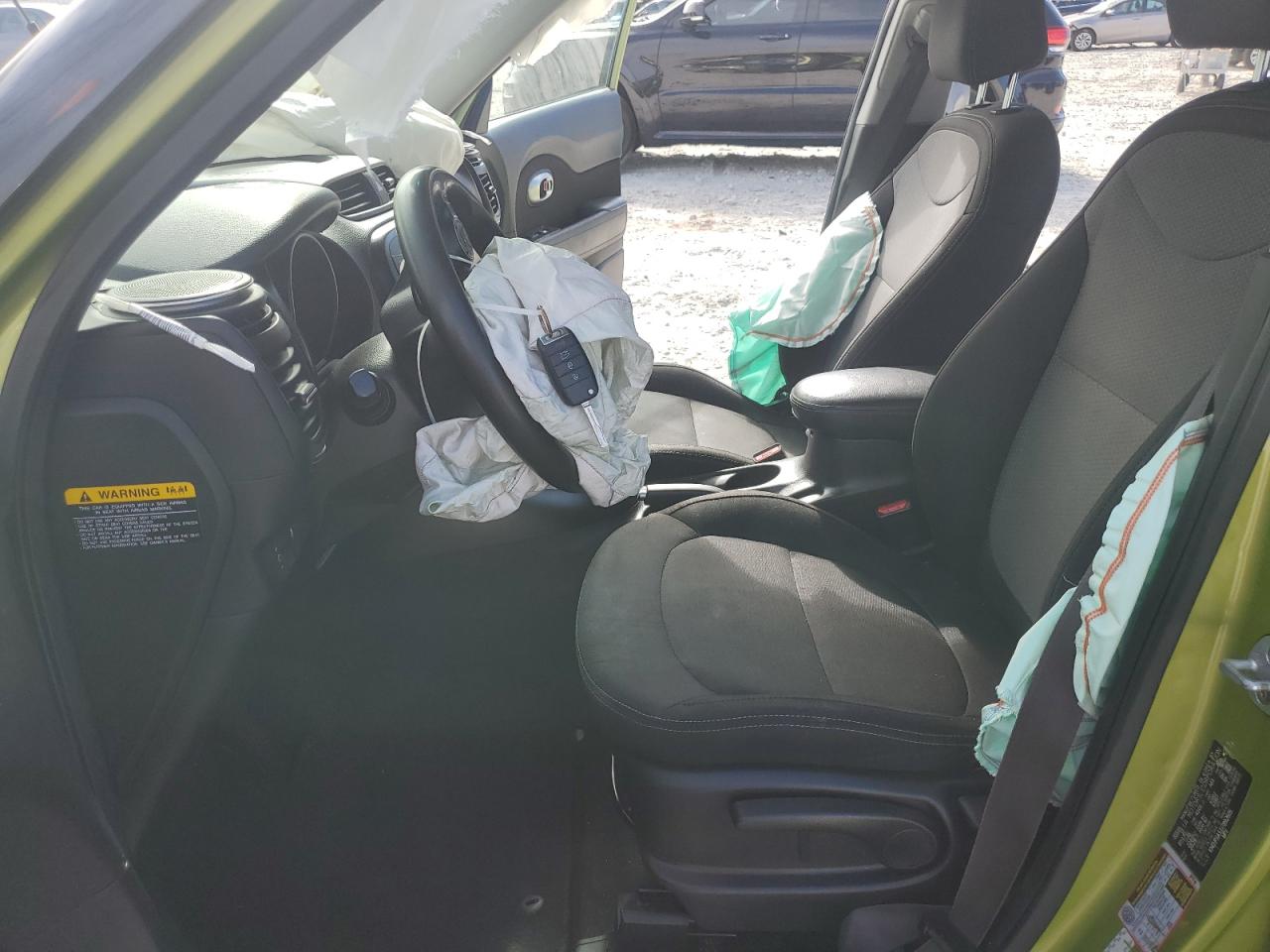 2018 Kia Soul + VIN: KNDJP3A53J7892605 Lot: 81864785