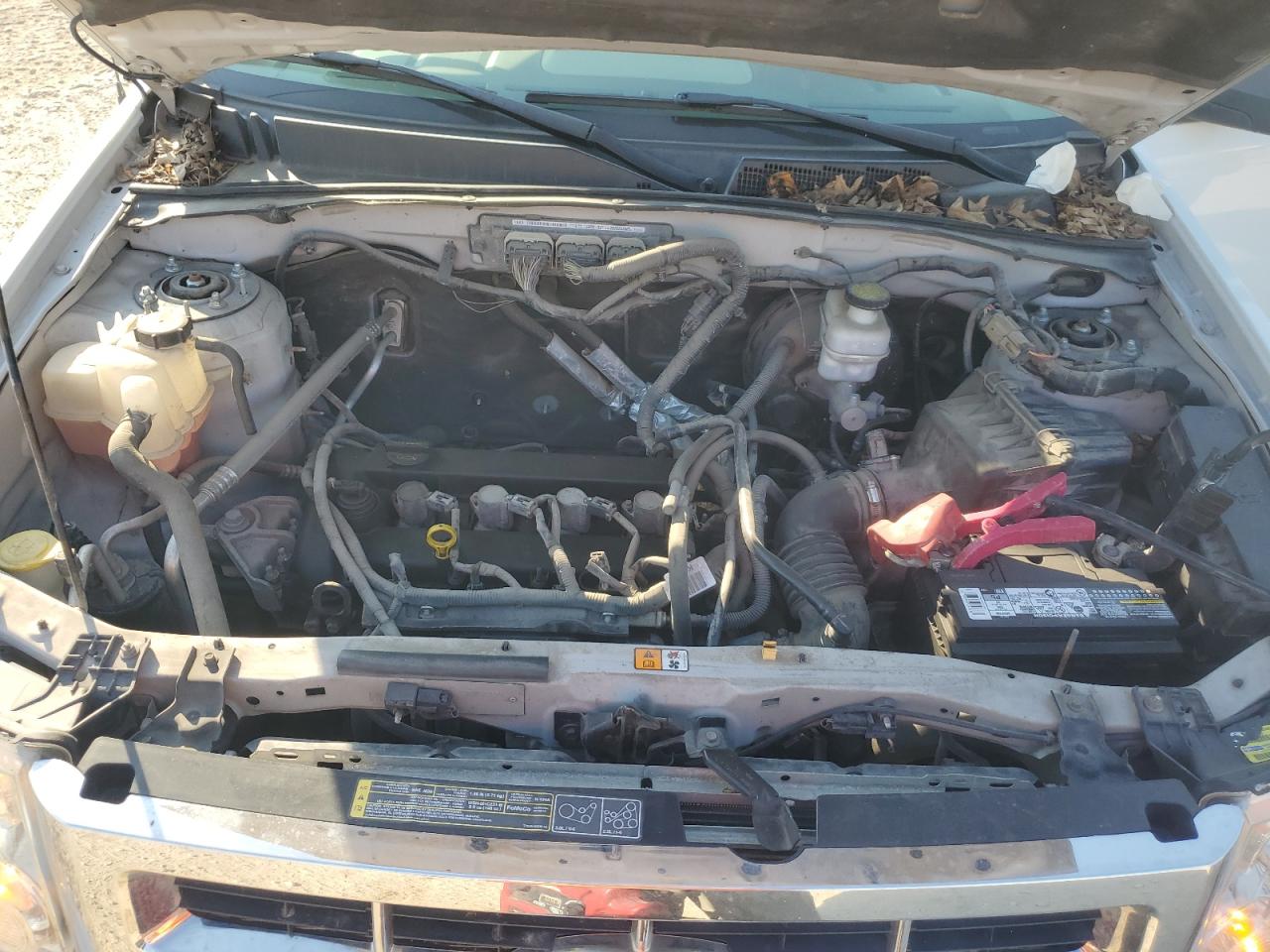 2011 Ford Escape Xls VIN: 1FMCU9C79BKC64237 Lot: 82237245