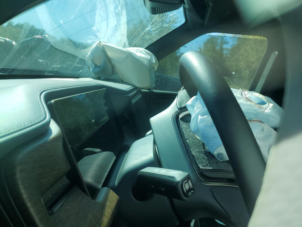 2025 Rivian R1T Premium VIN: 7FCTGCAP1SN040447 Lot: 84707895