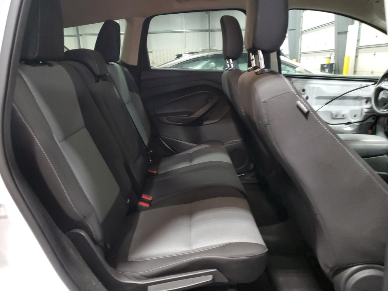 2018 Ford Escape Se VIN: 1FMCU9GDXJUC49586 Lot: 86699655