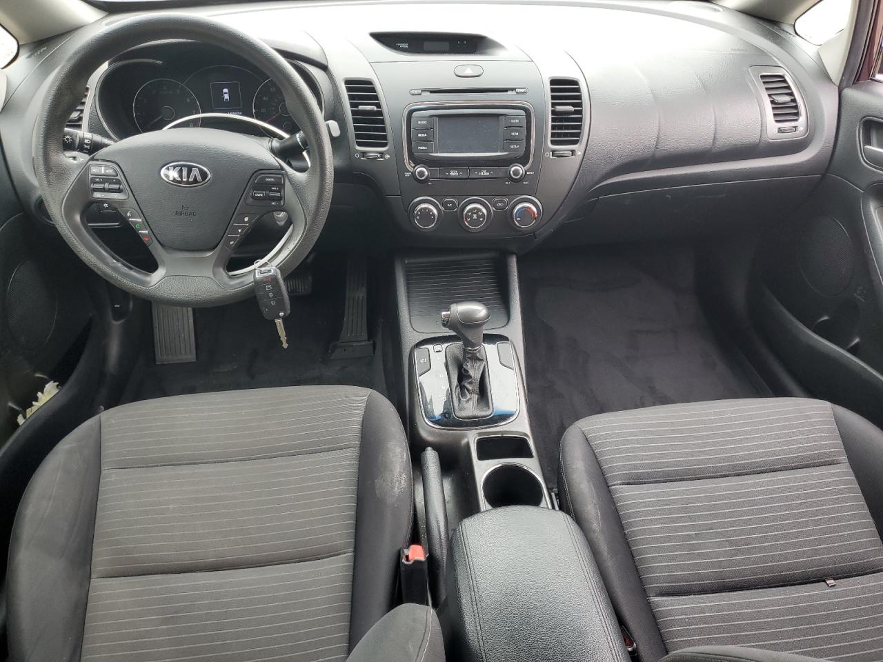 2017 Kia Forte Lx VIN: 3KPFL4A77HE071977 Lot: 70813075