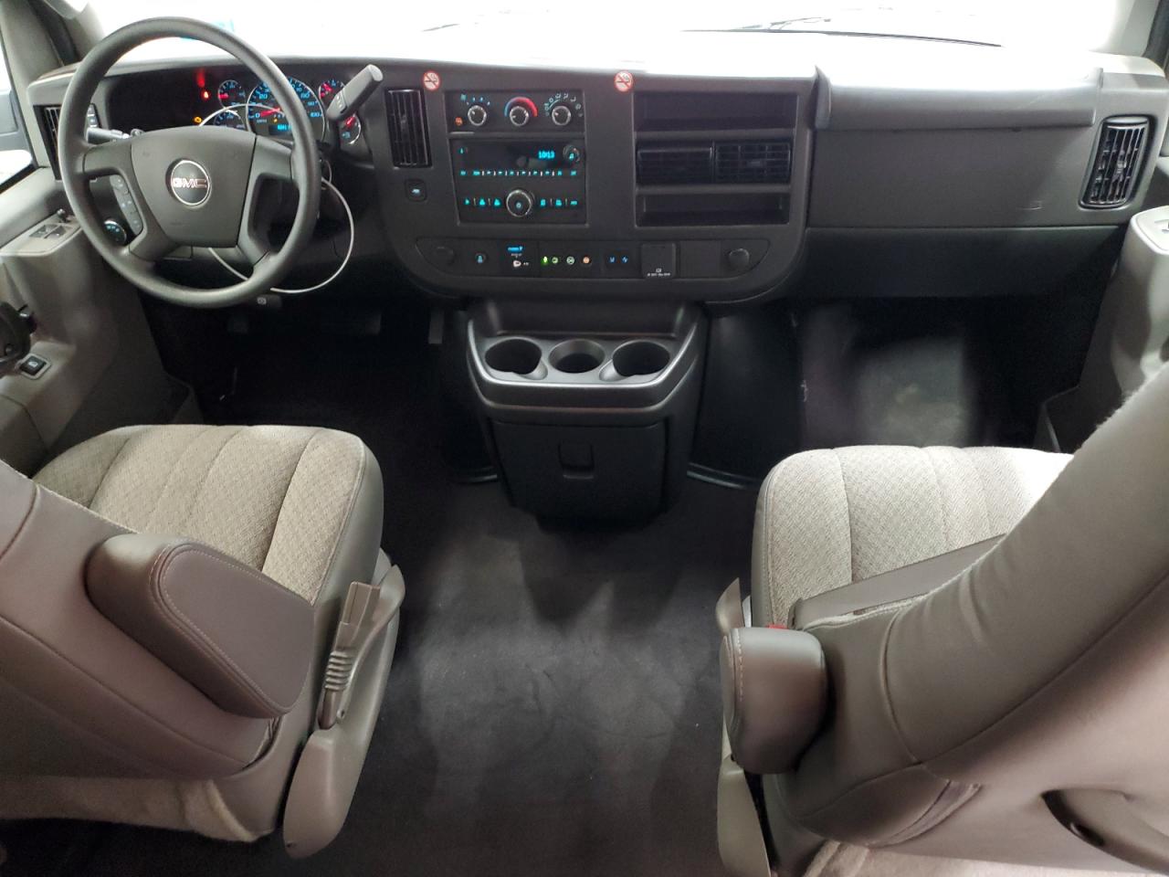 2025 GMC Savana G3500 Lt VIN: 1GJZ7PF76S1104014 Lot: 86836045